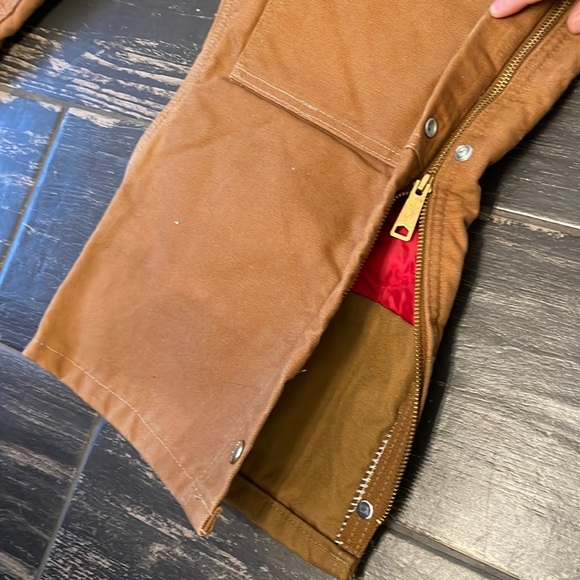 Carhart Insulated Bib Overalls - Picture 3 of 4